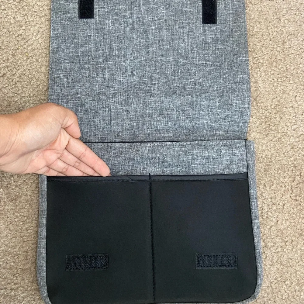 Google Cloud Tablet Protection Sleeve/Cover bag in Grey